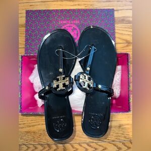 Tory Burch Mini Miller Flat Thong in Black